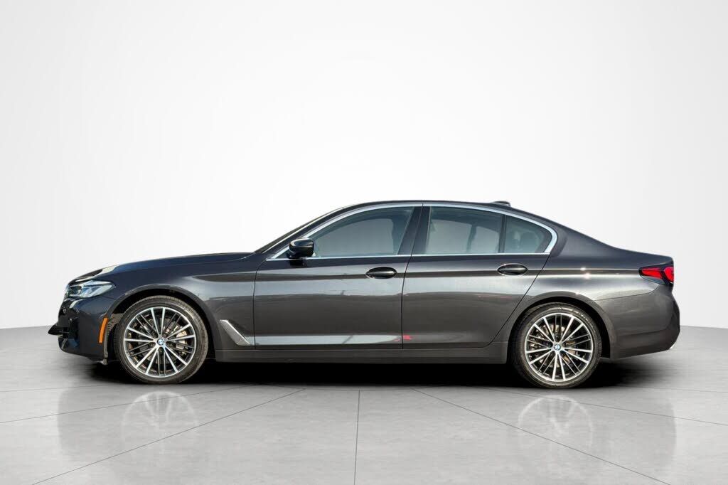 2023 BMW 530i