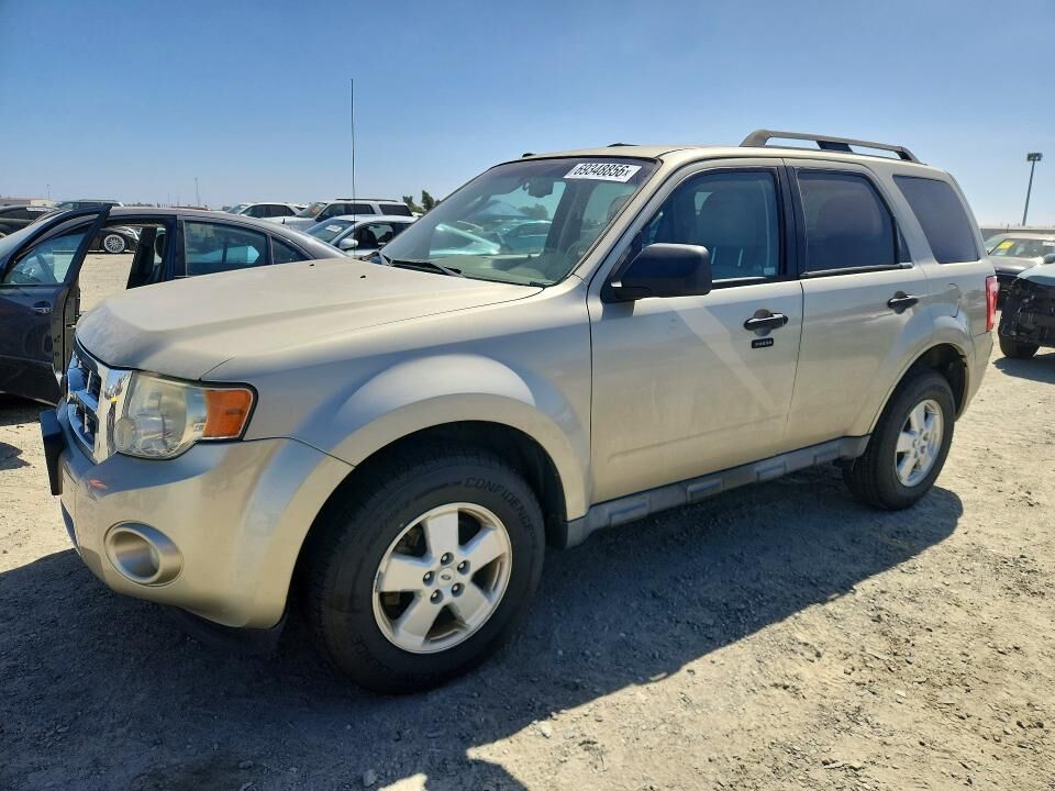 2010 FORD Escape