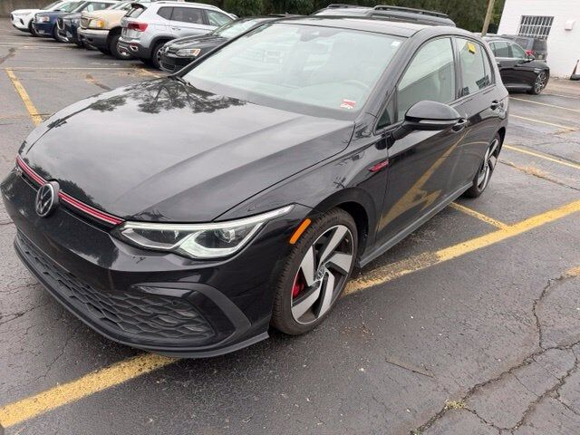 2022 VOLKSWAGEN Golf GTI