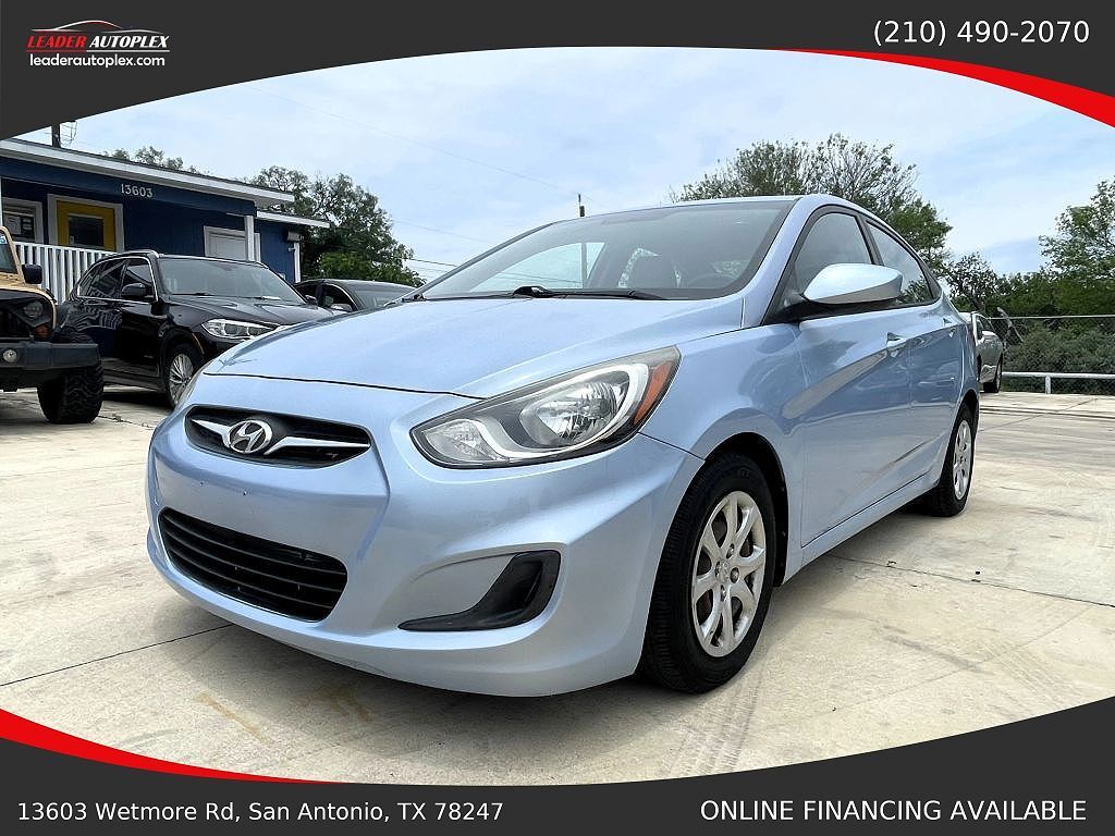 2014 HYUNDAI Accent