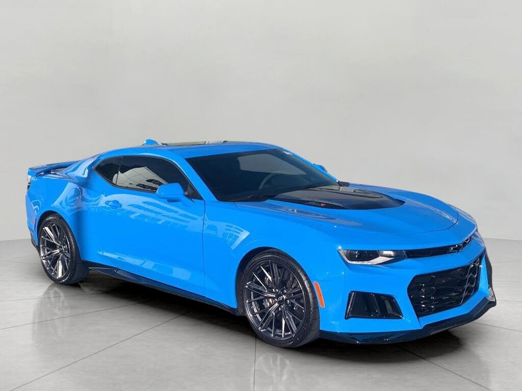 2023 CHEVROLET Camaro