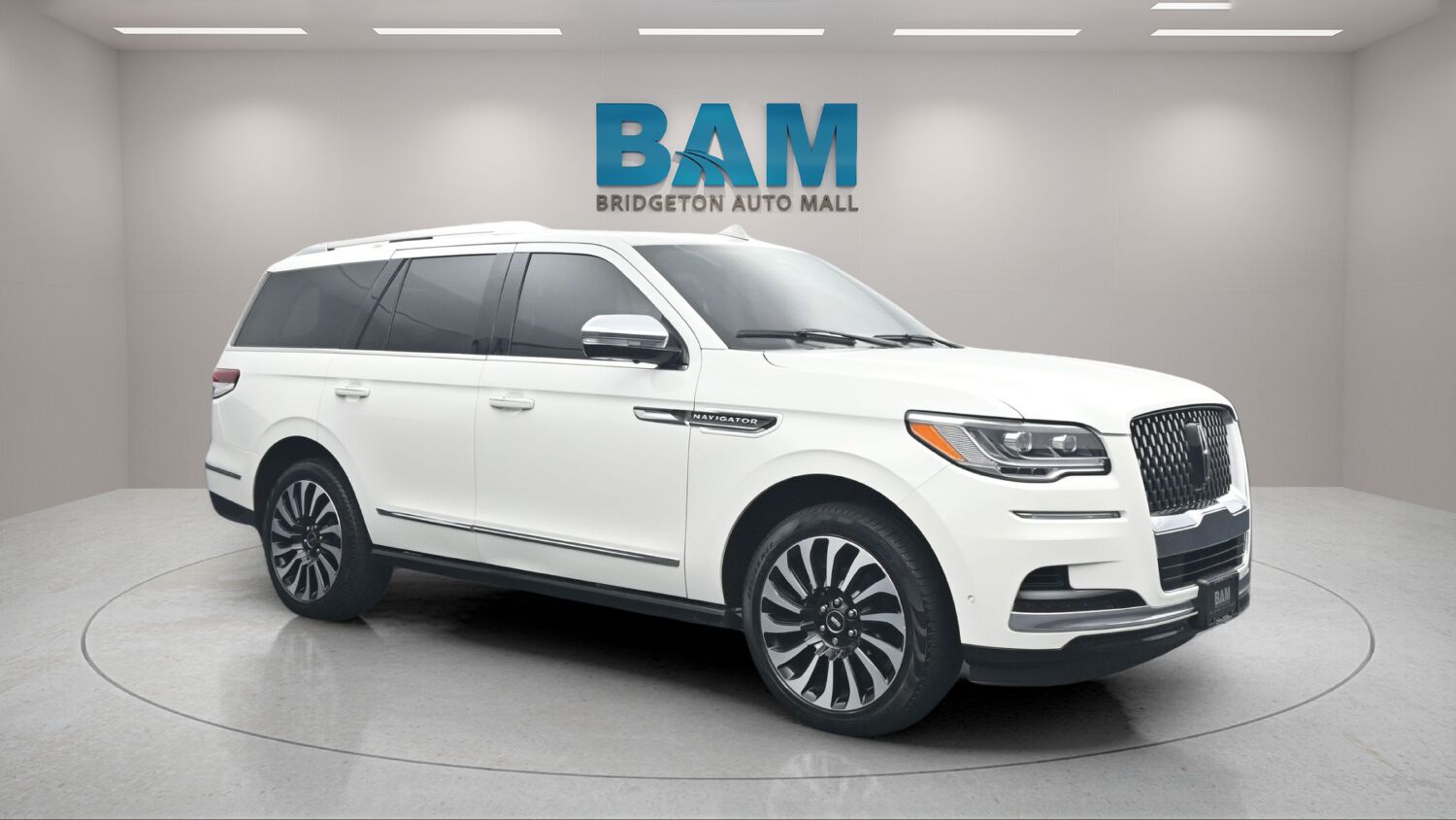 2022 LINCOLN Navigator