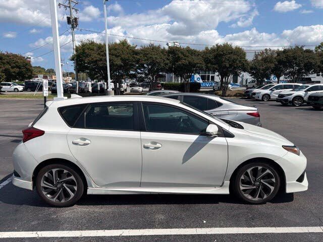 2016 TOYOTA Scion