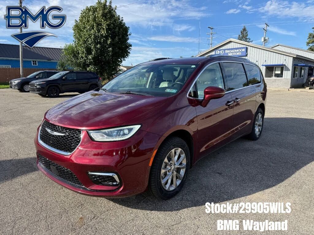 2021 CHRYSLER Pacifica