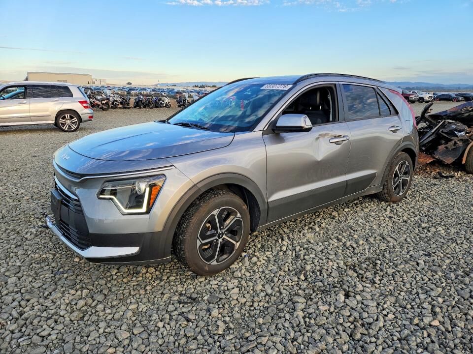 2023 KIA Niro
