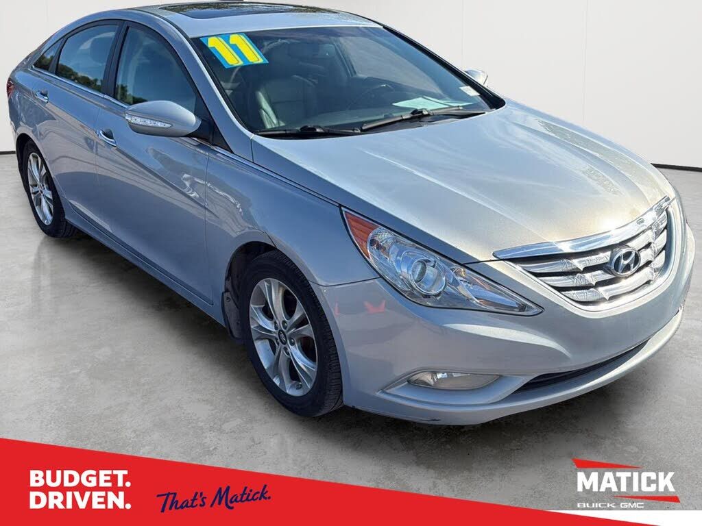 2011 HYUNDAI Sonata