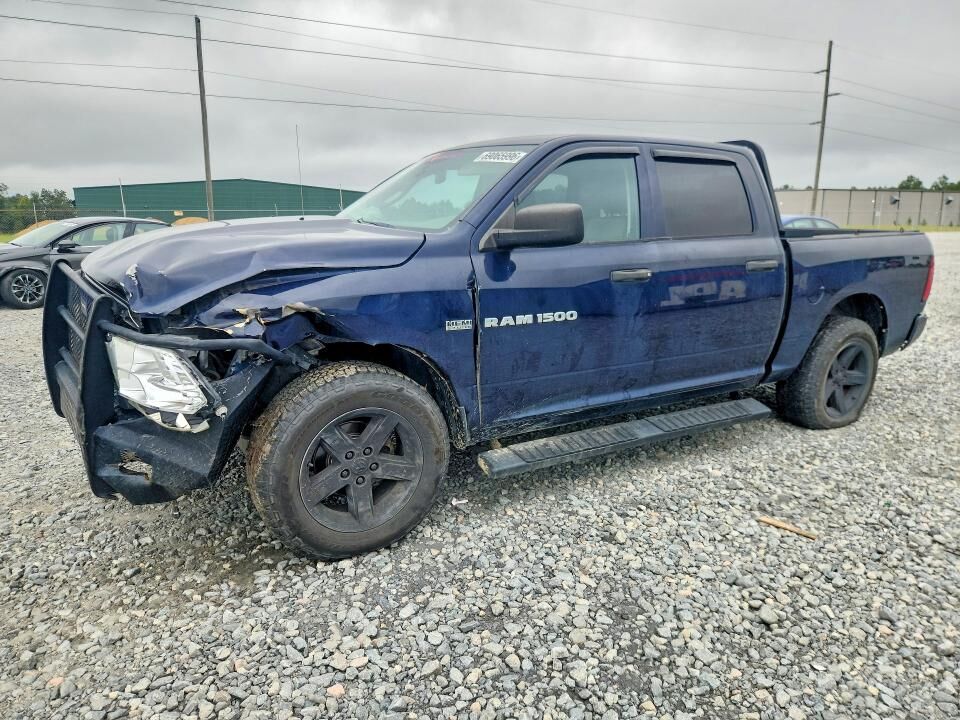 2012 DODGE Ram