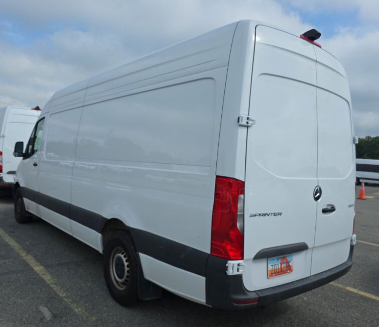2025 Mercedes-Benz Sprinter