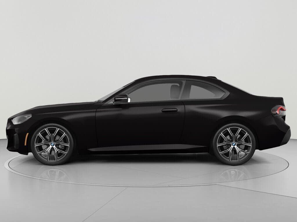 2024 BMW 230i