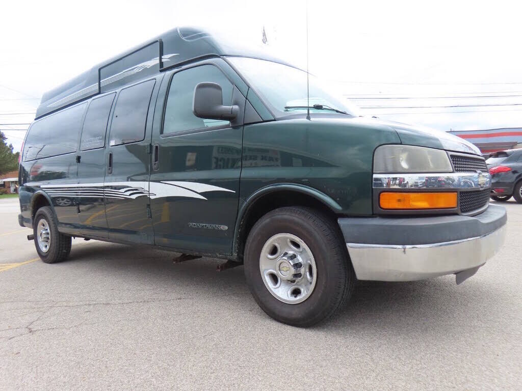 2013 CHEVROLET Express