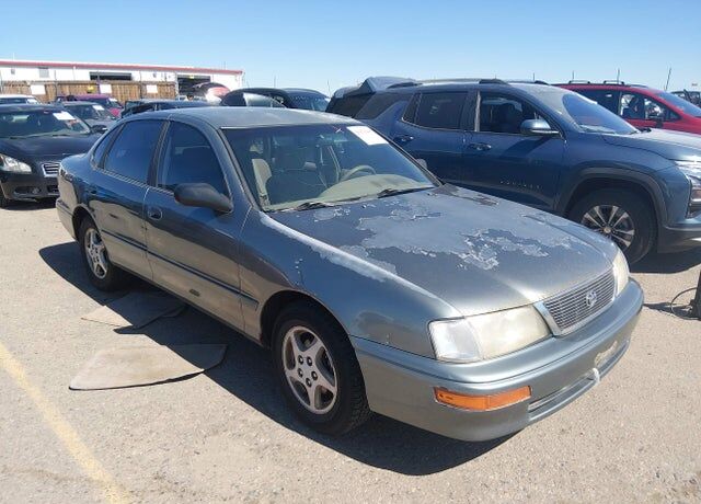 1997 TOYOTA Avalon