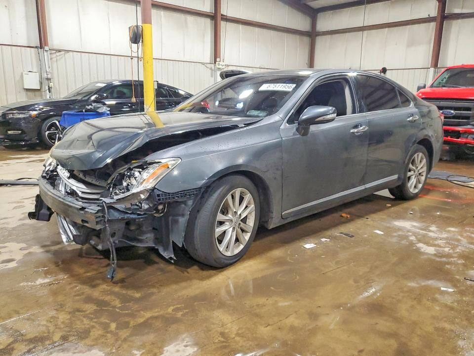 2011 LEXUS ES