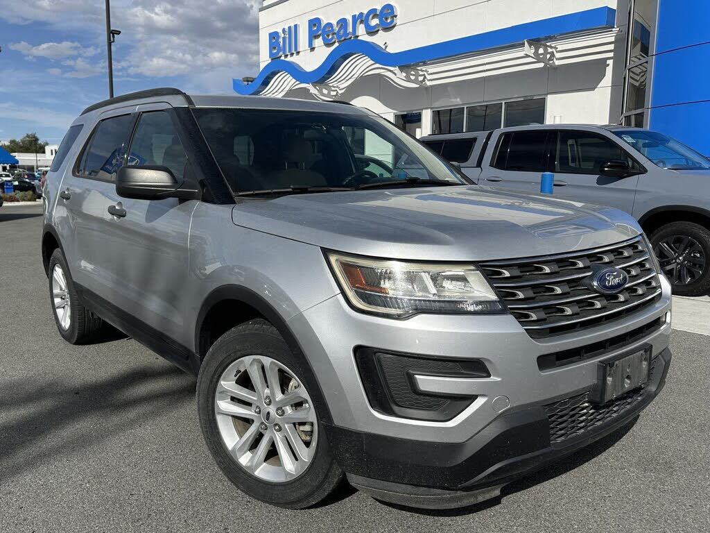 2017 FORD Explorer