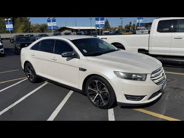 2015 FORD Taurus