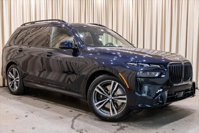 2027 BMW X7