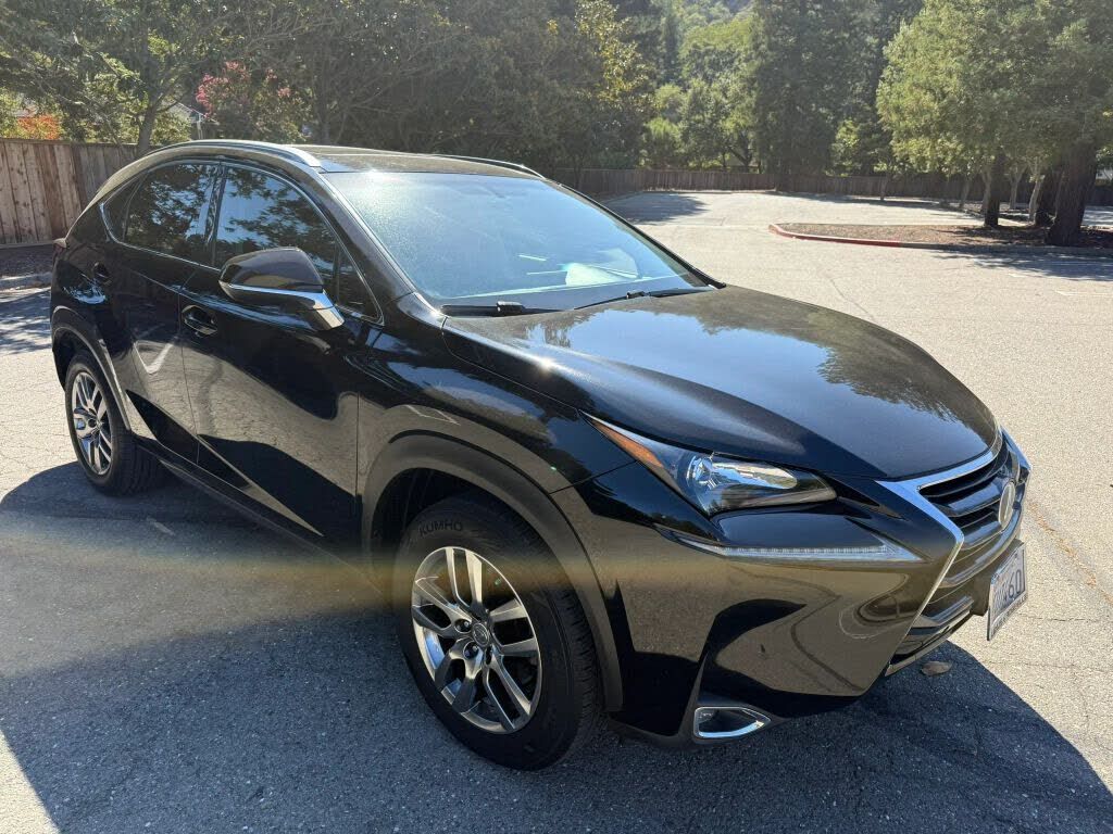 2015 LEXUS NX