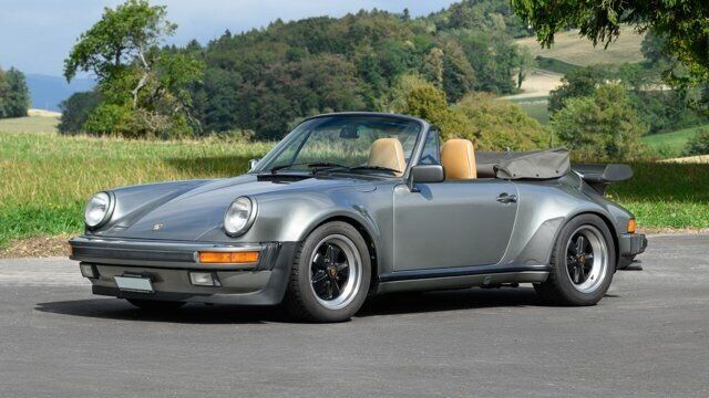 1989 PORSCHE 911