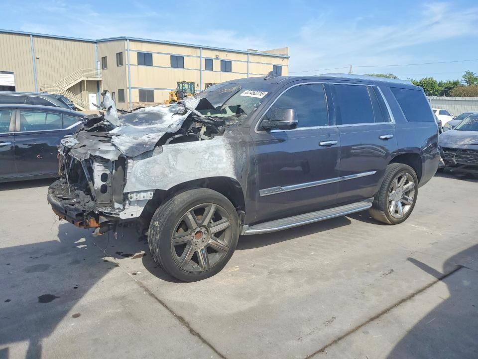 2016 CADILLAC Escalade