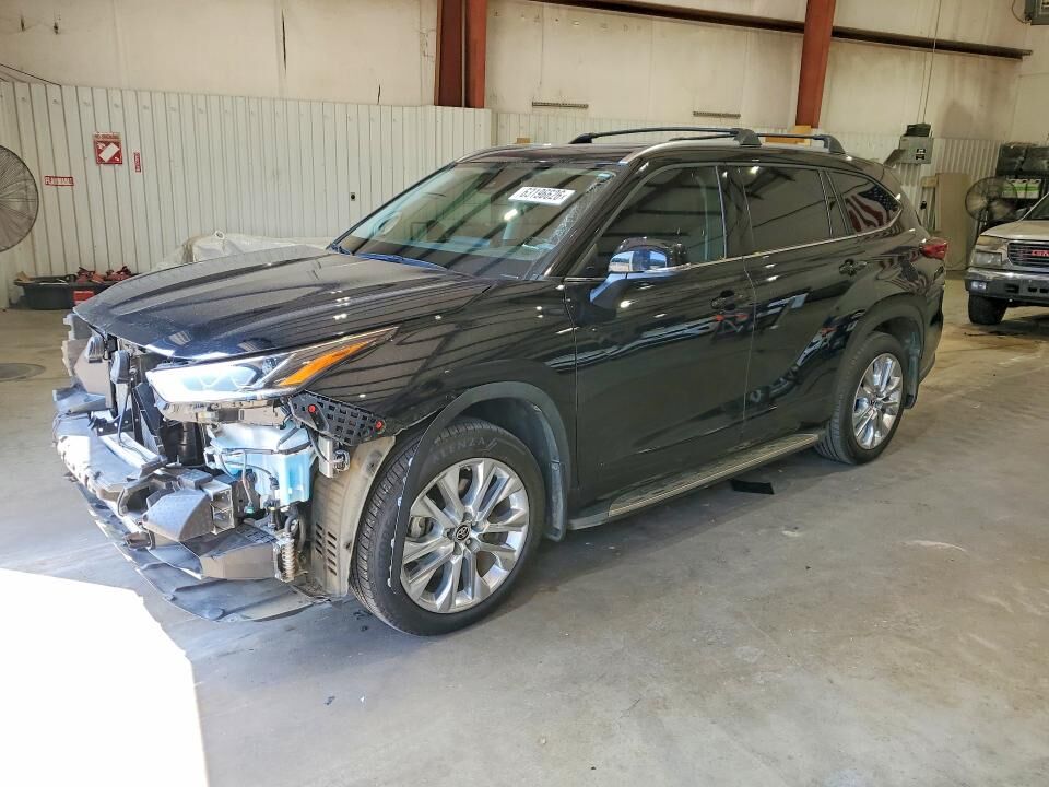 2021 TOYOTA Highlander