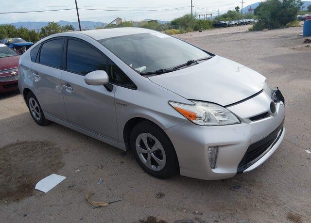 2014 TOYOTA PRIUS