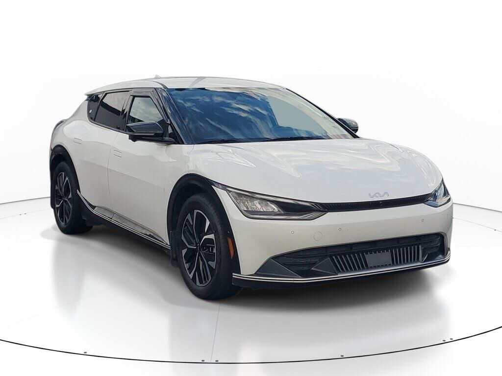 2023 KIA EV6