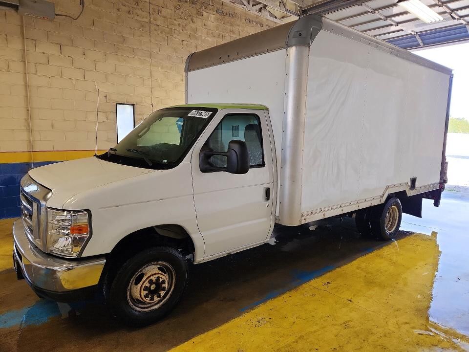 2019 FORD E-350