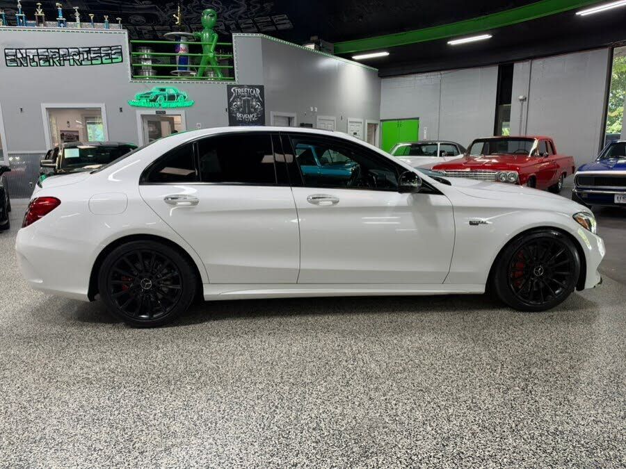 2017 Mercedes-Benz C-Class