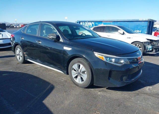 2017 KIA Optima