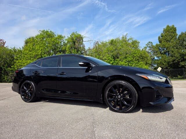 2019 NISSAN Maxima
