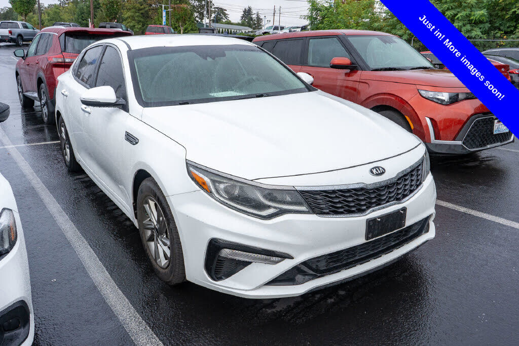 2019 KIA Optima