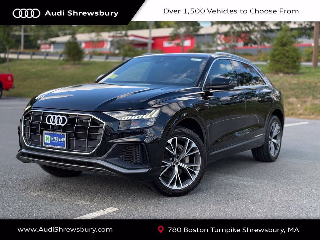 2023 AUDI Q8