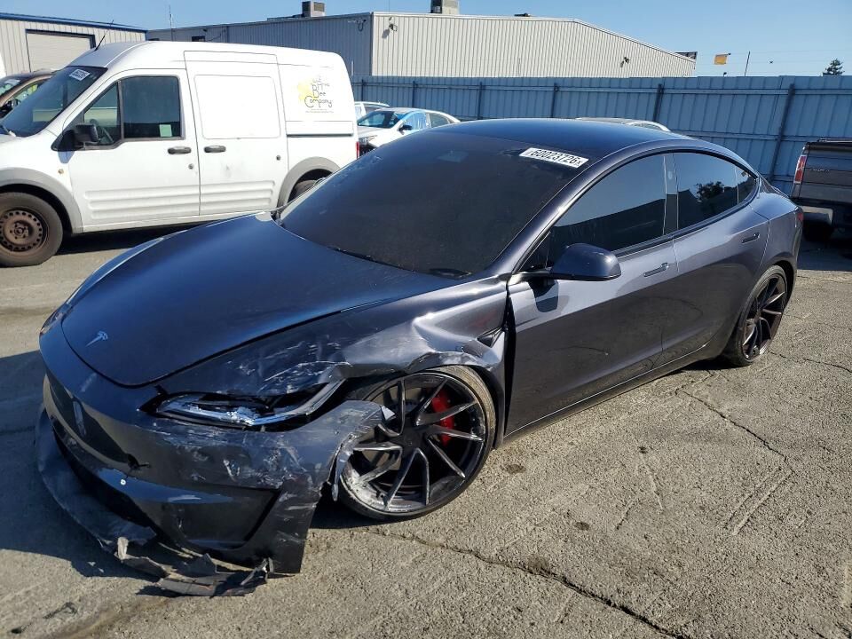 2024 TESLA Model 3
