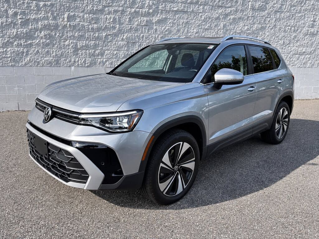 2025 VOLKSWAGEN Taos