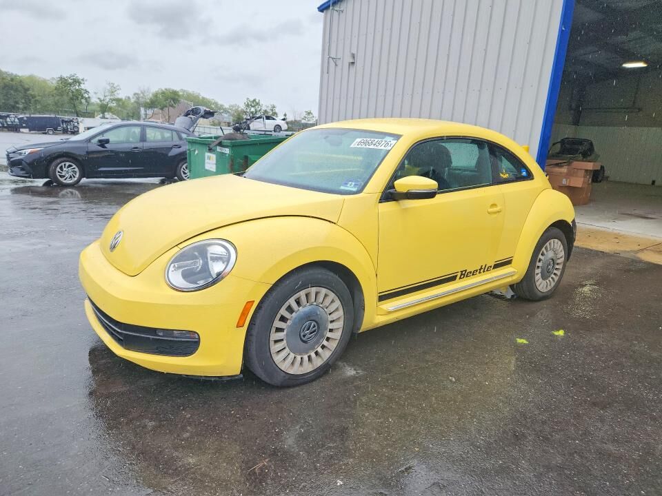 2013 VOLKSWAGEN Beetle