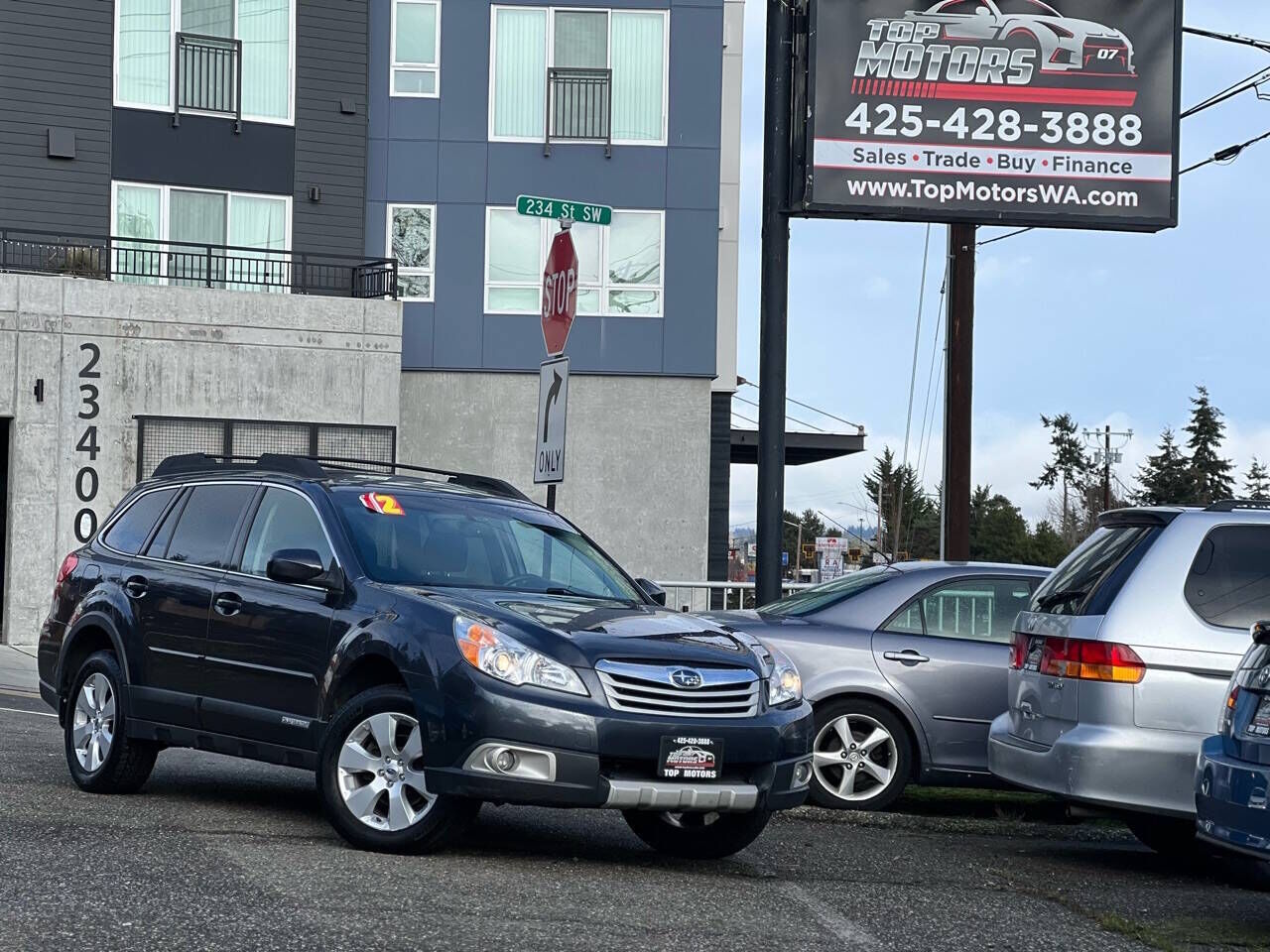 2012 SUBARU Outback