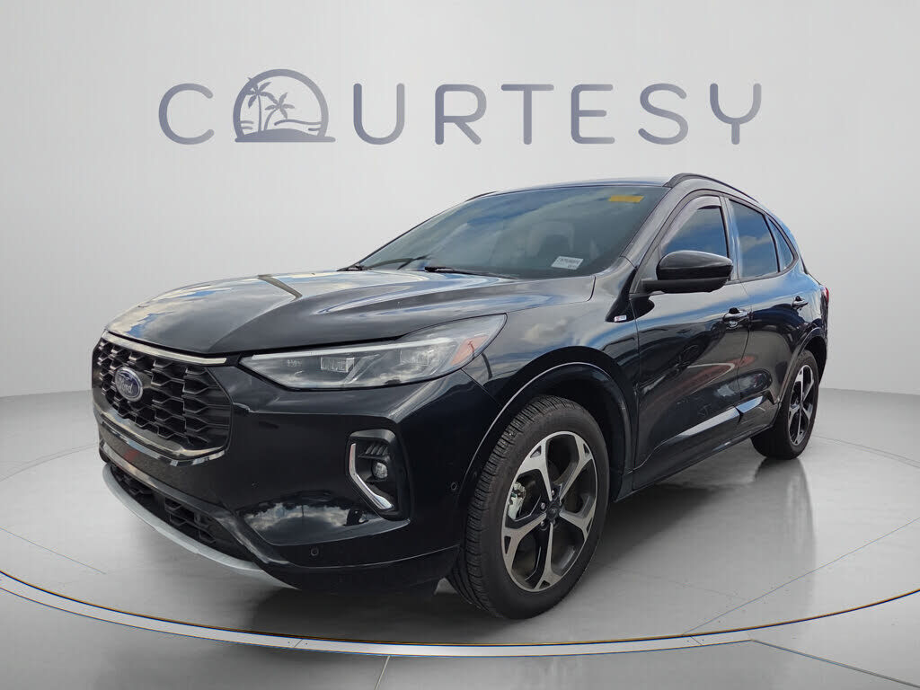 2023 FORD Escape