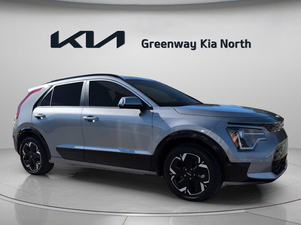 2023 KIA Niro