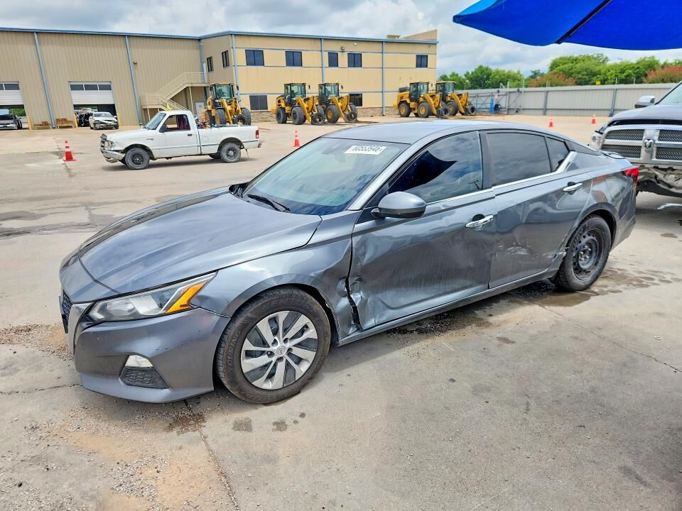 2021 NISSAN Altima