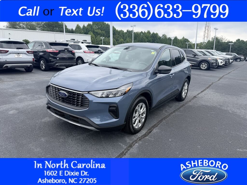 2024 FORD Escape