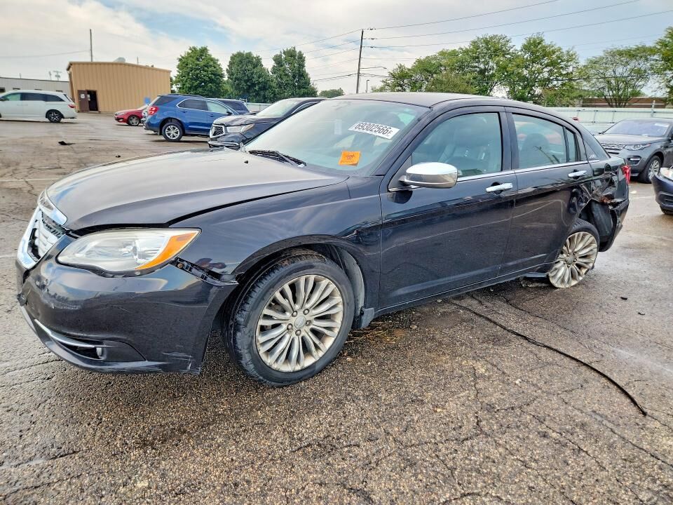 2012 CHRYSLER 200