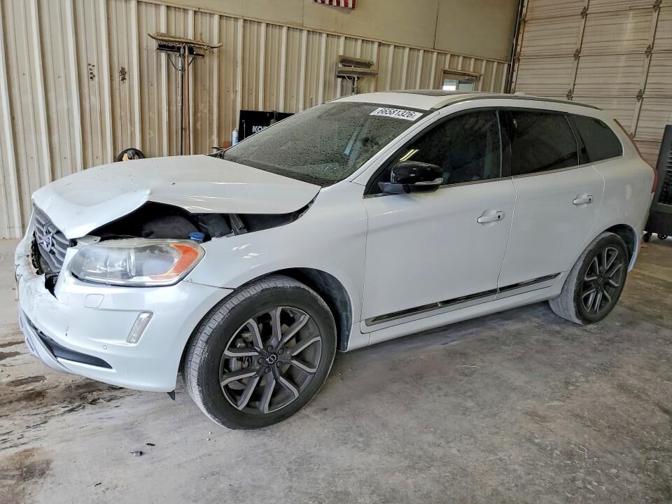 2017 VOLVO XC60