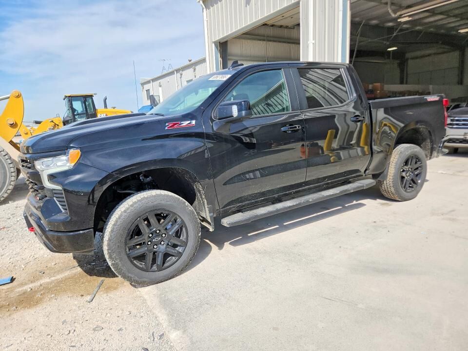 2026 CHEVROLET Silverado