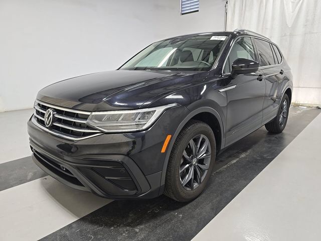 2023 VOLKSWAGEN Tiguan