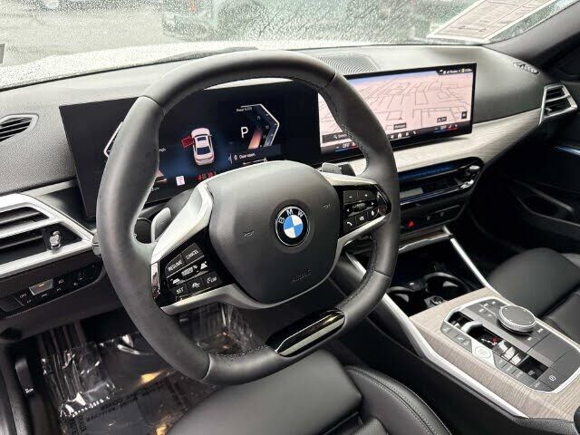 2026 BMW 330i