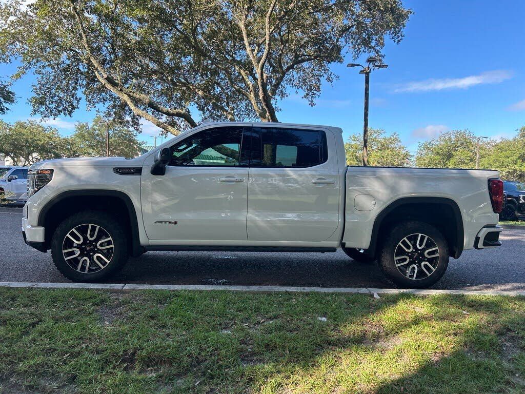 2024 GMC Sierra