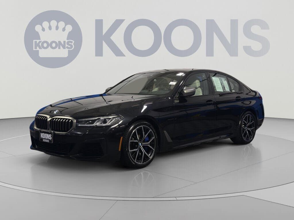2023 BMW M5