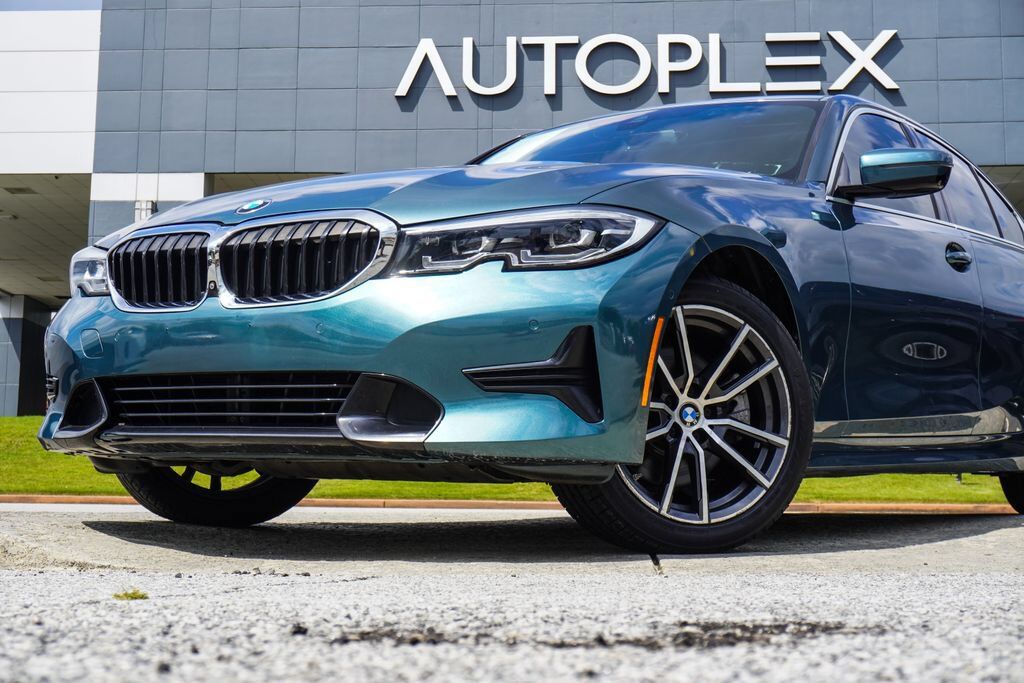 2021 BMW 330i
