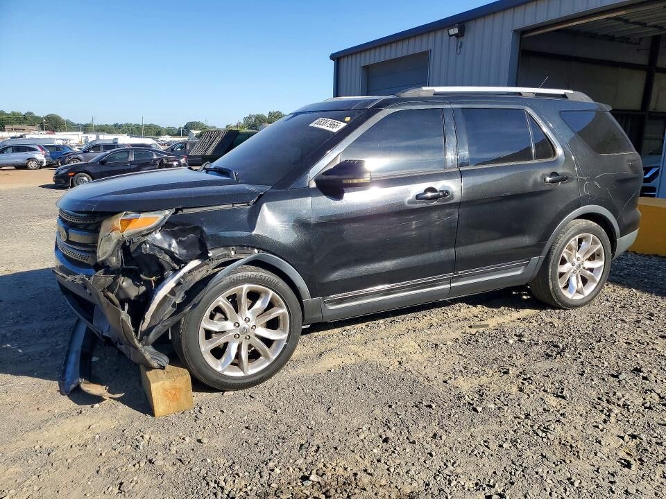 2011 FORD Explorer