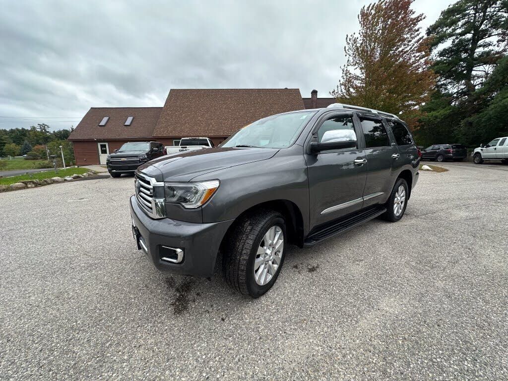 2019 TOYOTA Sequoia