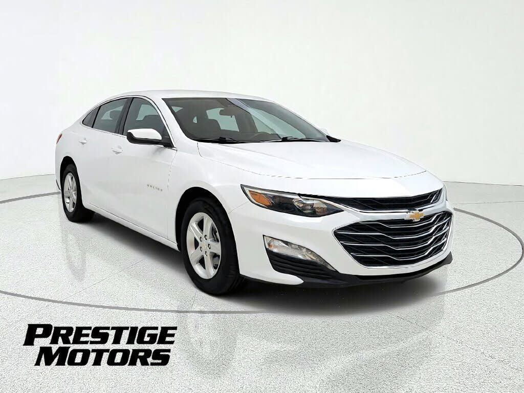 2024 CHEVROLET Malibu